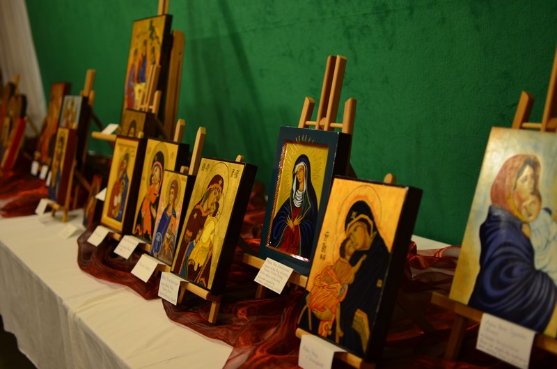  Ausstellung von Ikonen und sakralen Malerei